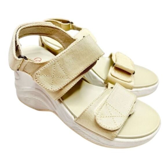 Blondo Wedge Sandals Size 7 Adjustable Straps Comfort Casual Beige Waterproof - Picture 1 of 7
